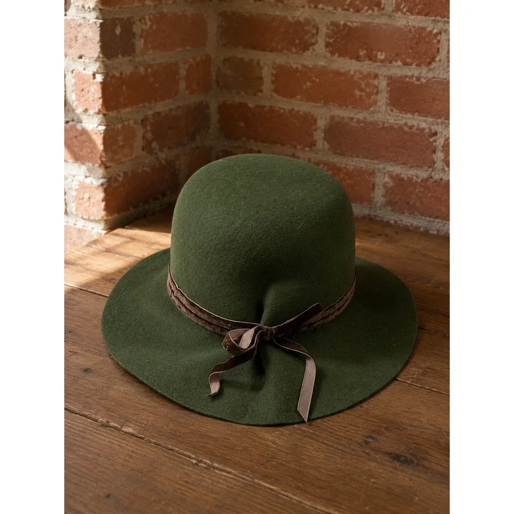 Vintage Green Wool Felt‎ Floppy Hat Brown Bow Cottagecore Earthy Retro Classy